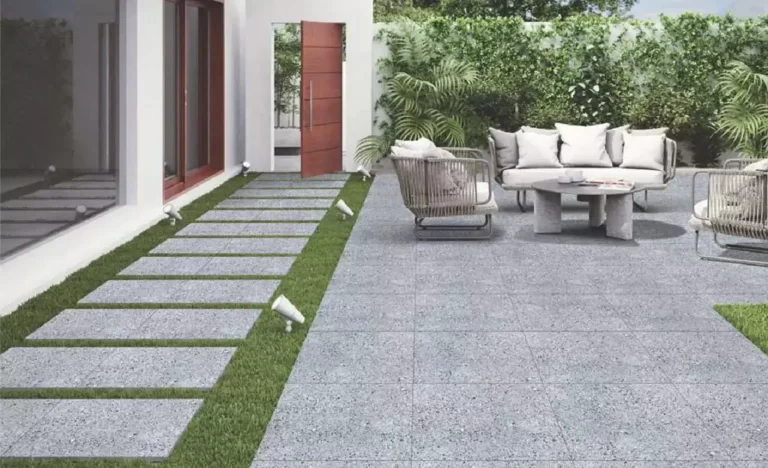 Gạch lát sân vườn - Tăng tính thẩm mỹ và giảm bụi bẩn cho không gian sân vườn