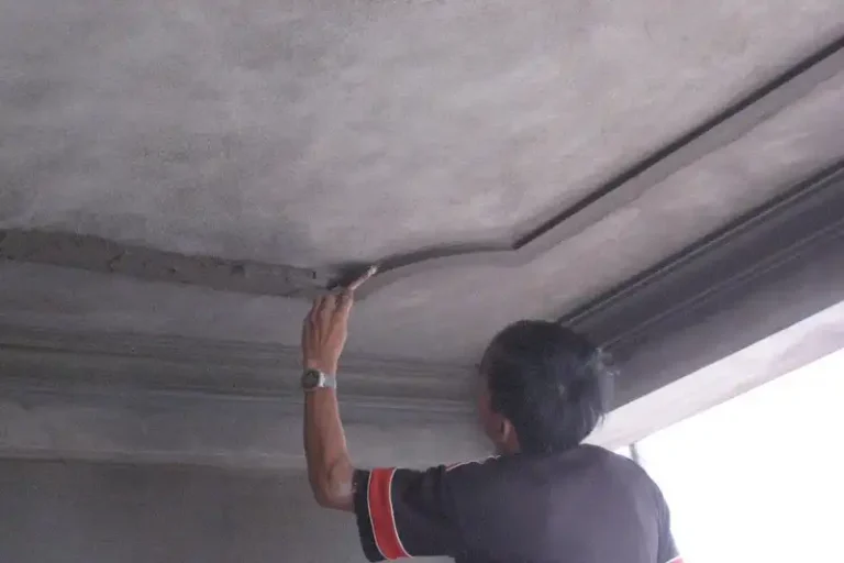 Cách trát trần Hướng dẫn trát trần nhà đơn giản và hiệu quả